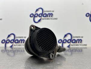 Gebruikte Luchtmassameter Alfa Romeo GT (937) 2.0 JTS 16V Prijs € 35,00 Margeregeling aangeboden door Gebr Opdam B.V.