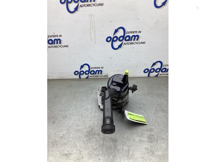 Gebruikte Servopomp Citroen C4 Grand Picasso (UA) 2.0 16V Autom. Prijs € 75,00 Margeregeling aangeboden door Gebr Opdam B.V.