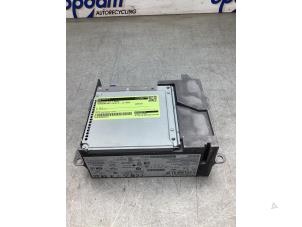 Gebruikte Multi Media Regelunit Mercedes GLC (X253) 2.0 200 16V EQ Boost 4-Matic Prijs € 750,00 Margeregeling aangeboden door Gebr Opdam B.V.