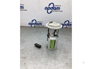 Gebruikte Benzinepomp Fiat 500 (312) 0.9 TwinAir 85 Prijs € 35,00 Margeregeling aangeboden door Gebr Opdam B.V.