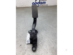 Gebruikte Gaspedaalpositie Sensor Kia Niro I (DE) 1.6 GDI Hybrid Prijs € 75,00 Margeregeling aangeboden door Gebr Opdam B.V.