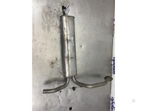 Gebruikte Uitlaat Einddemper Peugeot 108 1.0 12V VVT-i Prijs € 50,00 Margeregeling aangeboden door Gebr Opdam B.V.