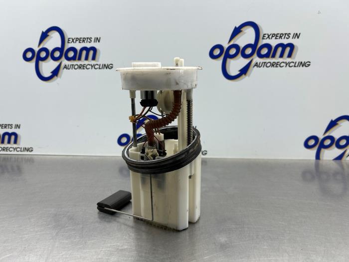 Gebruikte Benzinepomp Volkswagen Fox (5Z) 1.2 Prijs € 49,00 Margeregeling aangeboden door Gebr Opdam B.V.