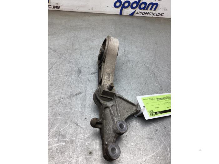 Gebruikte Motorsteun Opel Karl 1.0 12V Prijs € 30,00 Margeregeling aangeboden door Gebr Opdam B.V.
