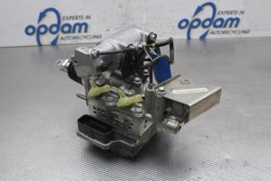 Gebruikte Rembooster Toyota Yaris III (P13) 1.5 16V Hybrid Prijs € 250,00 Margeregeling aangeboden door Gebr Opdam B.V.