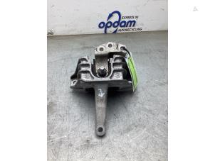 Gebruikte Motorrubber Kia Niro I (DE) 1.6 GDI Hybrid Prijs € 50,00 Margeregeling aangeboden door Gebr Opdam B.V.