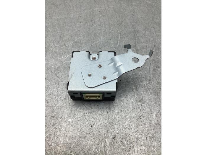 Central electronic module van een Toyota Aygo X 1.0 12V VVT-i 2024