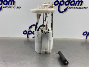 Gebruikte Benzinepomp Fiat 500 (312) 0.9 TwinAir 80 Prijs € 75,00 Margeregeling aangeboden door Gebr Opdam B.V.