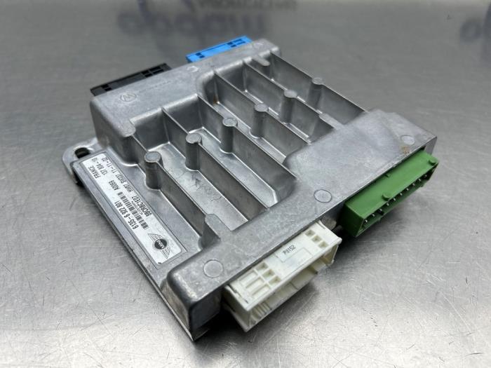 Computer Body Control van een MINI Mini One/Cooper (R50) 1.6 16V Cooper 2002