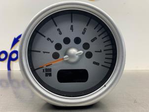 Gebruikte Toerenteller BMW Mini One/Cooper (R50) 1.6 16V Cooper Prijs € 40,00 Margeregeling aangeboden door Gebr Opdam B.V.