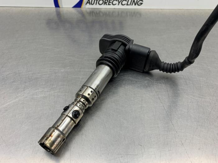 Gebruikte Bobine Audi A4 (B6) 1.8 T 20V Prijs € 20,00 Margeregeling aangeboden door Gebr Opdam B.V.