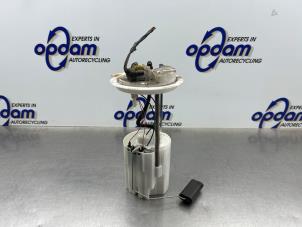 Gebruikte Benzinepomp Alfa Romeo Giulietta (940) 1.4 TB 16V Prijs € 50,00 Margeregeling aangeboden door Gebr Opdam B.V.