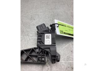 Gebruikte Gaspedaalpositie Sensor Volkswagen Crafter (SY) 2.0 TDI FWD Prijs € 50,00 Margeregeling aangeboden door Gebr Opdam B.V.