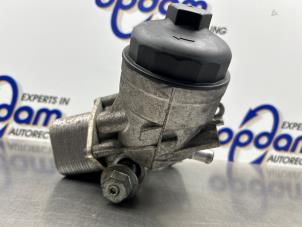 Gebruikte Oliefilterhuis Opel Astra H SW (L35) 1.7 CDTi 16V Prijs € 50,00 Margeregeling aangeboden door Gebr Opdam B.V.