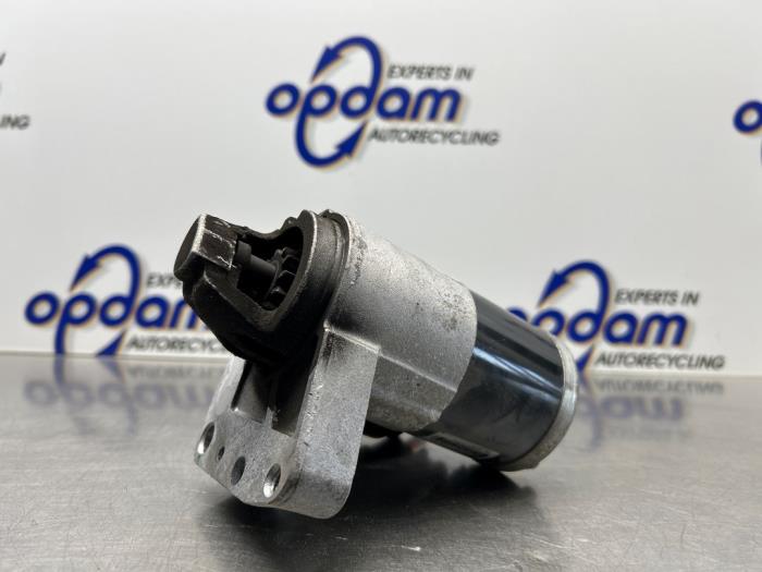 Gebruikte Startmotor Citroen C4 Picasso (UD/UE/UF) 1.6 16V THP Sensodrive Prijs € 30,00 Margeregeling aangeboden door Gebr Opdam B.V.