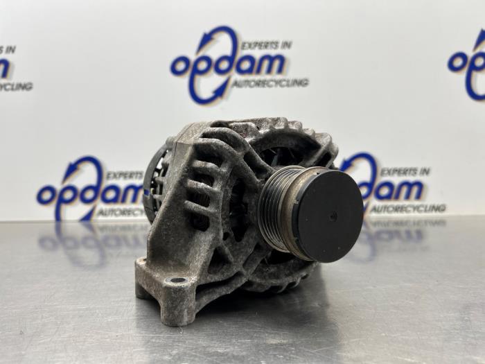 Gebruikte Dynamo Fiat 500 (312) 0.9 TwinAir 85 Prijs € 125,00 Margeregeling aangeboden door Gebr Opdam B.V.
