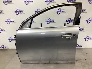 Gebruikte Deur 4Deurs links-voor Peugeot 308 (L3/L8/LB/LH/LP) 1.2 12V e-THP PureTech 130 Prijs € 250,00 Margeregeling aangeboden door Gebr Opdam B.V.