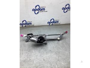 Gebruikte Ruitenwismotor + Mechaniek Toyota Yaris IV (P21/PA1/PH1) 1.5 12V Hybrid 115 Prijs € 150,00 Margeregeling aangeboden door Gebr Opdam B.V.