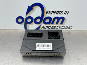 Gebruikte Computer Kachel Citroen C4 Picasso (UD/UE/UF) 1.6 16V THP Sensodrive Prijs € 75,00 Margeregeling aangeboden door Gebr Opdam B.V.