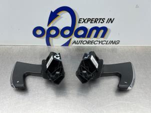 Gebruikte Schakelflipper set Citroen C4 Picasso (UD/UE/UF) 1.6 16V THP Sensodrive Prijs € 50,00 Margeregeling aangeboden door Gebr Opdam B.V.