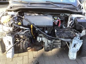 Gebruikte Motor Renault Clio IV (5R) 1.2 16V Prijs € 850,00 Margeregeling aangeboden door Gebr Opdam B.V.