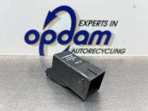 Gebruikte Gloeirelais Citroen C4 Grand Picasso (UA) 2.0 HDiF 16V 135 Prijs € 25,00 Margeregeling aangeboden door Gebr Opdam B.V.