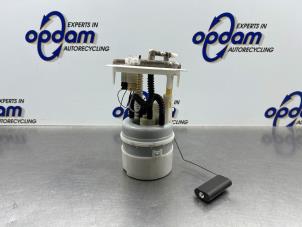 Gebruikte Benzinepomp Citroen C3 (SC) 1.1 Prijs € 50,00 Margeregeling aangeboden door Gebr Opdam B.V.