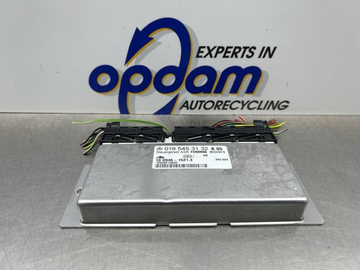 Gebruikte Computer ASR Mercedes C Combi (S202) 2.4 C240T V6 18V Prijs € 75,00 Margeregeling aangeboden door Gebr Opdam B.V.