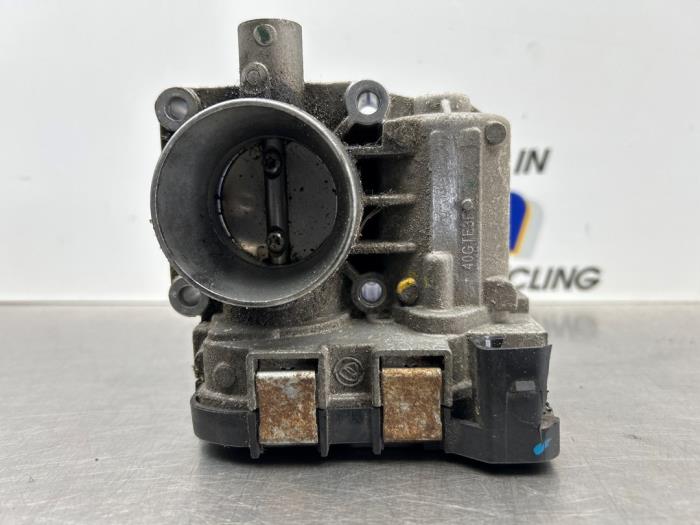 Gebruikte Gasklephuis Ford Ka II 1.2 Prijs € 50,00 Margeregeling aangeboden door Gebr Opdam B.V.