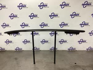 Gebruikte Dakdrager set Citroen C4 Cactus (0B/0P) 1.2 PureTech 82 12V Prijs € 100,00 Margeregeling aangeboden door Gebr Opdam B.V.