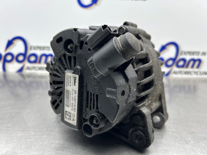 Dynamo van een Citroën C4 Cactus (0B/0P) 1.2 PureTech 82 12V 2016