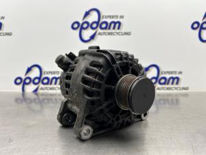 Gebruikte Alternator Citroen C4 Cactus (0B/0P) 1.2 PureTech 82 12V Prijs € 100,00 Margeregeling aangeboden door Gebr Opdam B.V.