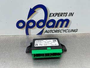 Gebruikte Module PDC Peugeot 308 (L3/L8/LB/LH/LP) 1.2 12V e-THP PureTech 130 Prijs € 25,00 Margeregeling aangeboden door Gebr Opdam B.V.