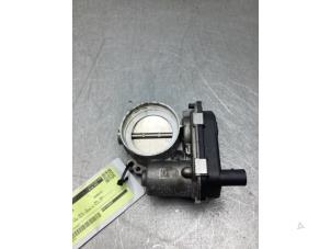 Gebruikte Gasklephuis Volkswagen Golf VIII (CD1) 1.5 eTSI 16V Prijs € 75,00 Margeregeling aangeboden door Gebr Opdam B.V.