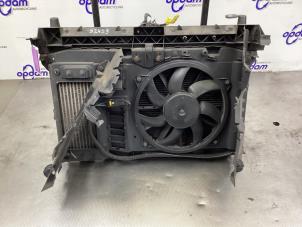 Gebruikte Frontpaneel Peugeot Partner (GC/GF/GG/GJ/GK) 1.6 HDI 90 16V Prijs € 90,00 Margeregeling aangeboden door Gebr Opdam B.V.