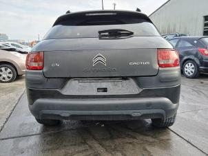Gebruikte Bumper achter Citroen C4 Cactus (0B/0P) 1.2 PureTech 82 12V Prijs € 199,00 Margeregeling aangeboden door Gebr Opdam B.V.