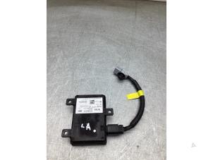 Gebruikte Dode hoek sensor Kia Sportage (QL) 1.6 GDI 16V 4x2 Prijs € 200,00 Margeregeling aangeboden door Gebr Opdam B.V.