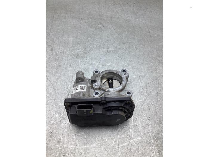 Gebruikte Gasklephuis Renault Clio IV Estate/Grandtour (7R) 0.9 Energy TCE 12V Prijs € 30,00 Margeregeling aangeboden door Gebr Opdam B.V.