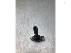 Gebruikte Bobine Renault Clio IV Estate/Grandtour (7R) 0.9 Energy TCE 12V Prijs € 15,00 Margeregeling aangeboden door Gebr Opdam B.V.