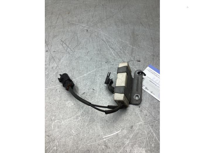 Koelvinweerstand van een Toyota Yaris II (P9) 1.3 16V VVT-i 2008