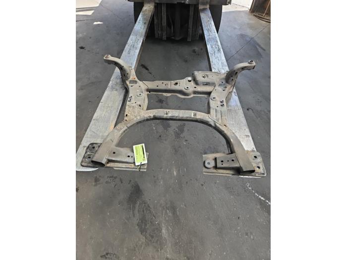 Gebruikte Subframe Mercedes GLA AMG (156.9) 2.0 45 AMG Turbo 16V Prijs € 300,00 Margeregeling aangeboden door Gebr Opdam B.V.