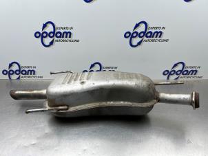 Gebruikte Uitlaat Einddemper Opel Astra G (F08/48) 1.6 Prijs € 50,00 Margeregeling aangeboden door Gebr Opdam B.V.