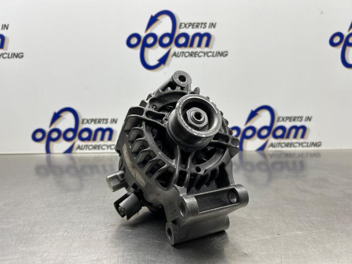 Gebruikte Dynamo Ford Focus 2 1.6 16V Prijs € 70,00 Margeregeling aangeboden door Gebr Opdam B.V.