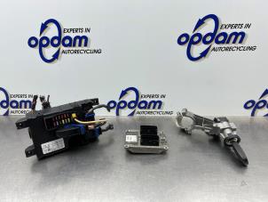 Gebruikte Computer Motormanagement Fiat Grande Punto (199) 1.4 Prijs € 200,00 Margeregeling aangeboden door Gebr Opdam B.V.