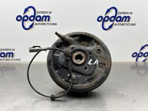 Gebruikte Remtrommel achter Smart Fortwo Coupé (453.3) 1.0 12V Prijs € 100,00 Margeregeling aangeboden door Gebr Opdam B.V.