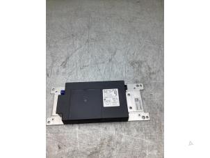 Gebruikte Bluetooth module BMW 3 serie Touring (F31) 318d 2.0 16V Prijs € 100,00 Margeregeling aangeboden door Gebr Opdam B.V.