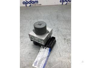 Gebruikte ABS Pomp Ford Galaxy (WA6) 2.2 TDCi 16V Prijs € 151,25 Inclusief btw aangeboden door Gebr Opdam B.V.