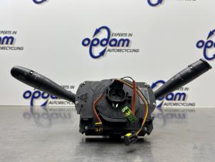 Gebruikte Combischakelaar Stuurkolom Peugeot 1007 (KM) 1.6 GTI,Gentry 16V Prijs € 175,00 Margeregeling aangeboden door Gebr Opdam B.V.