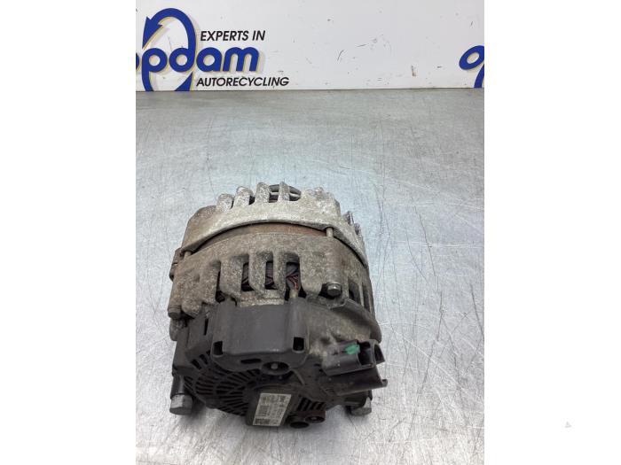 Dynamo van een Peugeot Partner (GC/GF/GG/GJ/GK) 1.6 BlueHDi 100 2016