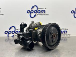 Gebruikte Pomp Servo BMW 3 serie (E90) 320Si 16V Prijs € 150,00 Margeregeling aangeboden door Gebr Opdam B.V.